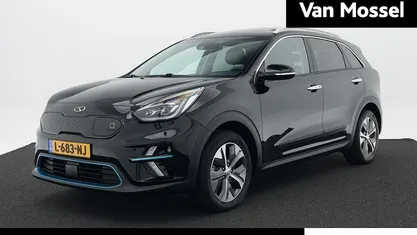 Zwart Occasion 2021 Kia e-Niro SUV | € 24.940 (Eerlijke prijs)
