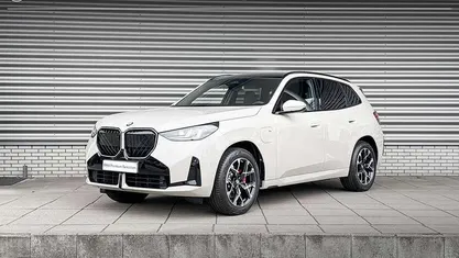 Dune grey Nieuw 2025 BMW X3 Comfort Edition SUV | € 85.039 (Eerlijke prijs)