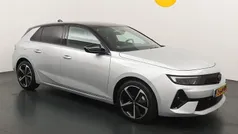 Grijs Gebruikt 2024 Opel Astra Hatchback | € 26.599 (Eerlijke prijs)