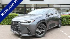 Grijs Gebruikt 2024 Lexus NX450h+ Luxury Line SUV | € 57.950 (Goede deal)