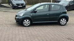 Groen Gebruikt 2011 Toyota Aygo Hatchback | € 4.450 (Eerlijke prijs)