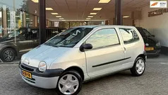 Gebruikt 2007 Renault Twingo Authentique Hatchback | € 1.740 (Eerlijke prijs)