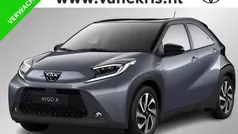 Grijs Nieuw 2025 Toyota Aygo Design Hatchback | € 22.935 (Eerlijke prijs)
