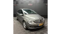 Grijs Gebruikt 2006 Mercedes B170 MPV | € 2.250 (Eerlijke prijs)