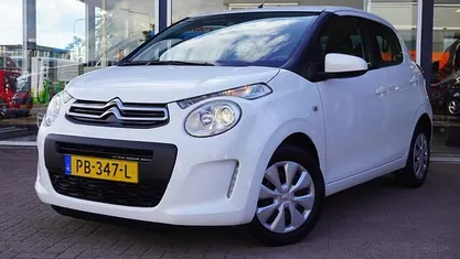 Wit Gebruikt 2017 Citroën C1 Feel Hatchback | € 6.950 (Eerlijke prijs)
