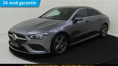 Grijs, metallic lak Gebruikt 2020 Mercedes CLA220 Premium Sedan | € 34.945 (Eerlijke prijs)