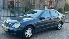 Zwart Gebruikt 2002 Mercedes C180 Elegance Sedan | € 1.950 (Eerlijke prijs)