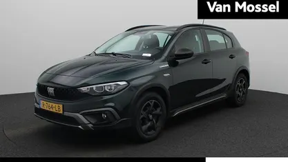 Gebruikt 2022 Fiat Tipo Cross Hatchback | € 16.500 (Eerlijke prijs)