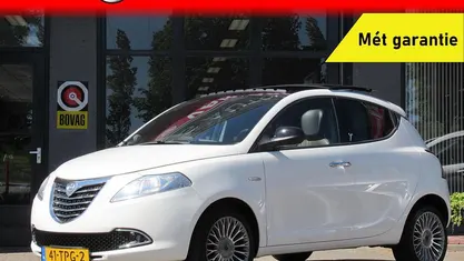 Wit Gebruikt 2012 Lancia Ypsilon Platinum Hatchback | € 5.900 (Eerlijke prijs)