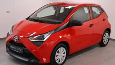 Rood Gebruikt 2019 Toyota Aygo Hatchback | € 11.139 (Eerlijke prijs)