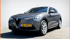 Grijs Gebruikt 2018 Alfa Romeo Stelvio Super SUV | € 34.489 (Eerlijke prijs)