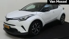 Wit Gebruikt 2018 Toyota C-HR Executive SUV | € 19.935 (Eerlijke prijs)