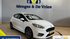 Wit Gebruikt 2018 Ford Fiesta ST-Line Hatchback | € 12.695 (Eerlijke prijs)
