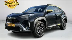 Zwart Gebruikt 2023 Toyota Yaris Cross Plus SUV | € 30.945 (Eerlijke prijs)