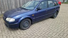 Blauw Gebruikt 2001 Mazda 323 Hatchback | € 999 (Goede deal)
