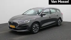 Grijs Gebruikt 2022 Ford Focus Style Stationwagen | € 18.900 (Goede deal)