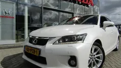 Wit Gebruikt 2011 Lexus CT200h Luxury Line Hatchback | € 11.950 (Eerlijke prijs)
