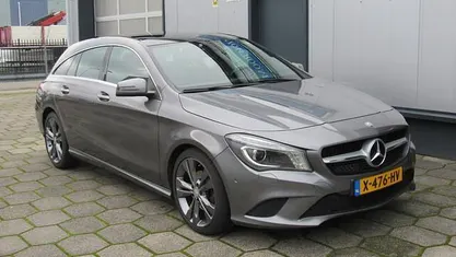 Occasion Mercedes CLA200 Shooting Brake OrangeArt Edition 156 PK (114 kW) 2016 Grijs Stationwagen