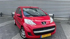 Rood Gebruikt 2010 Peugeot 107 Hatchback | € 1.695 (Eerlijke prijs)