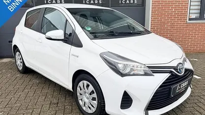 Occasion 2015 Toyota Yaris Hatchback | € 13.500 (Eerlijke prijs)