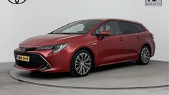 Emotional red metallic (rood metallic) Gebruikt 2021 Toyota Corolla Limited Stationwagen | € 25.945 (Eerlijke prijs)