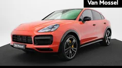 Oranje Gebruikt 2020 Porsche Cayenne Turbo S SUV | € 88.940 (Super prijs)
