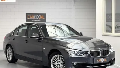 Grijs Occasion 2014 BMW 320 Luxury Line Sedan | € 14.450 (Eerlijke prijs)