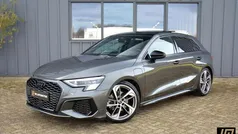 Grijs Gebruikt 2020 Audi A3 Sportback Competition Hatchback | € 32.950 (Eerlijke prijs)