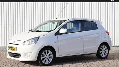 Occasion Mitsubishi Space Star Intense+ 82 PK (60 kW) 2014 Hatchback