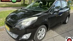 Zwart Gebruikt 2010 Renault Scénic III Privilege MPV | € 2.995 (Eerlijke prijs)
