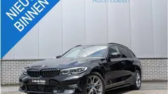 Zwart Gebruikt 2021 BMW 330 Executive Stationwagen | € 25.950 (Super prijs)