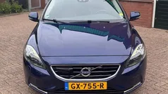 Blauw Gebruikt 2015 Volvo V40 Ocean Race Stationwagen | € 7.999 (Eerlijke prijs)