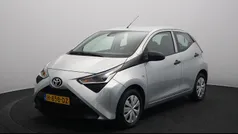 Grijs Gebruikt 2020 Toyota Aygo Hatchback | € 9.645 (Eerlijke prijs)