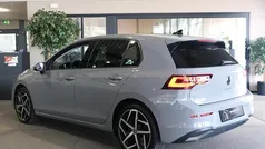 Grijs Gebruikt 2020 VW Golf VIII Life Hatchback | € 23.950 (Eerlijke prijs)