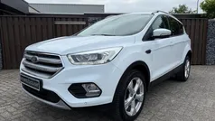 Wit Gebruikt 2017 Ford Kuga Titanium SUV | € 9.995 (Goede deal)