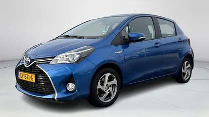 Occasion 2015 Toyota Yaris Hybrid Hatchback | € 10.945 (Eerlijke prijs)