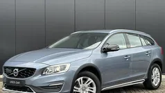 Blauw Gebruikt 2015 Volvo V60 CC Stationwagen | € 24.950 (Eerlijke prijs)