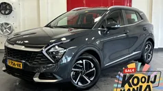 Grijs, metallic lak Gebruikt 2023 Kia Sportage SUV | € 35.400 (Eerlijke prijs)