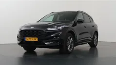 Zwart Gebruikt 2023 Ford Kuga ST-Line SUV | € 27.830 (Eerlijke prijs)