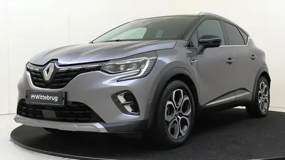 Grijs (metallic) Gebruikt 2021 Renault Captur SUV | € 18.925 (Eerlijke prijs)