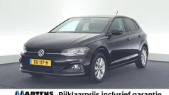 Zwart Gebruikt 2018 VW Polo Highline Hatchback | € 13.949 (Eerlijke prijs)