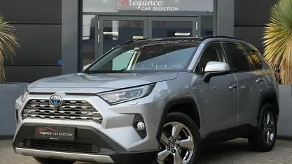 Occasion 2020 Toyota RAV4 Executive SUV | € 32.950 (Eerlijke prijs)