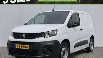 Occasion 2024 Peugeot Partner S MPV | € 17.404 (Goede deal)