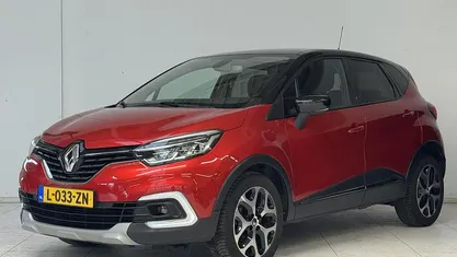 Rood Occasion 2021 Renault Captur Intens SUV | € 17.745 (Super prijs)