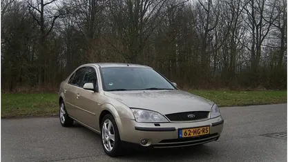 Occasion Ford Mondeo Ghia 146 PK (107 kW) 2001 Hatchback