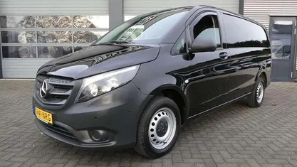 Occasion 2024 Mercedes Vito Van | € 33.900 (Super prijs)