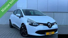 Wit Occasion 2013 Renault Clio R.S. Dynamique Hatchback | € 5.450 (Eerlijke prijs)