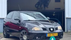 Zwart, metallic lak Gebruikt 2006 Seat Ibiza Reference Hatchback | € 2.495 (Eerlijke prijs)