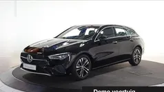 Zwart Nieuw 2025 Mercedes CLA180 Shooting Brake Edition Stationwagen | € 40.586 (Super prijs)