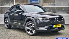 Zwart Gebruikt 2023 Mazda MX30 Ad'Vantage SUV | € 27.445 (Eerlijke prijs)